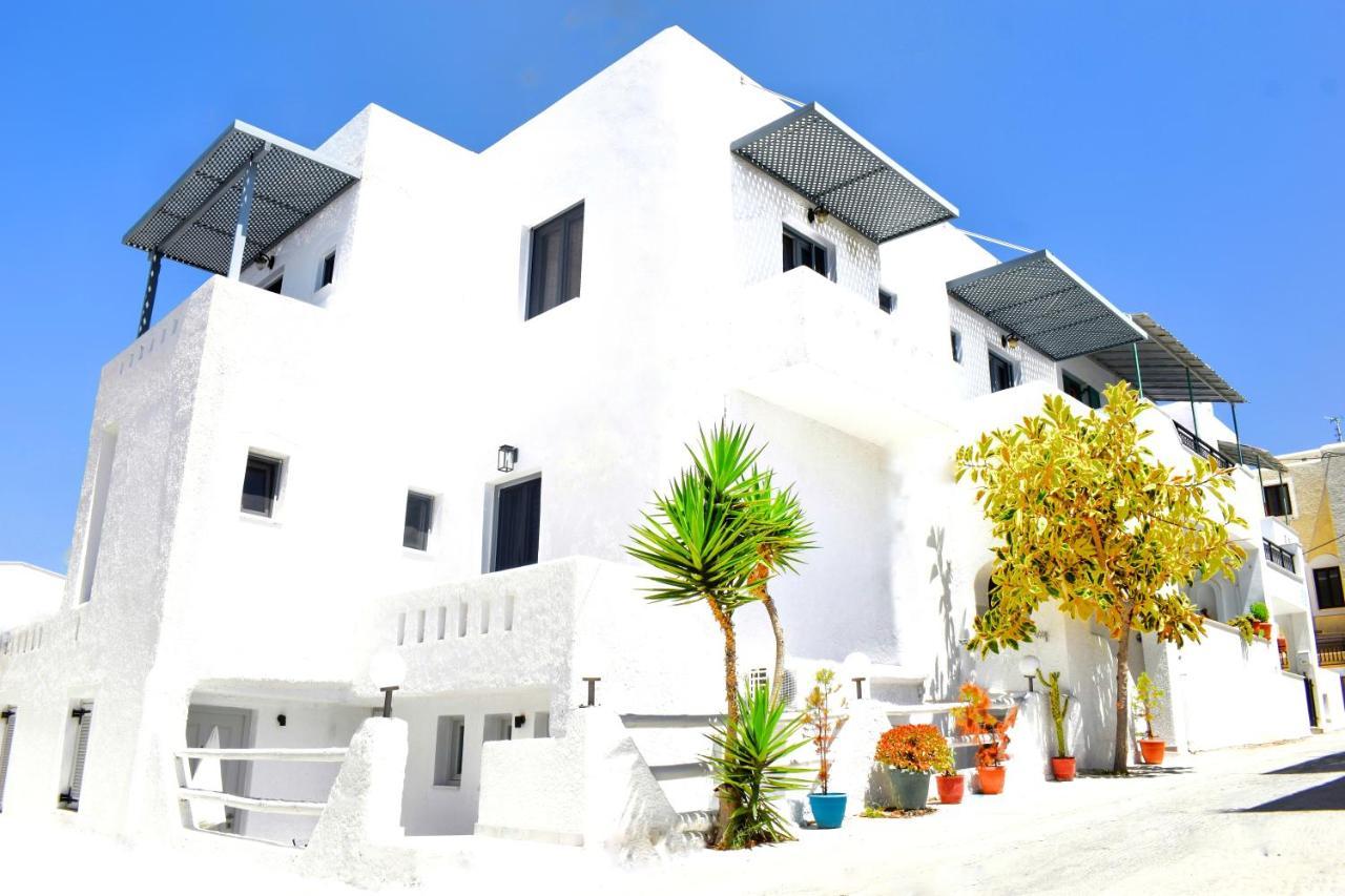 Naxos Enjoy Apartments Naxos City Exteriör bild
